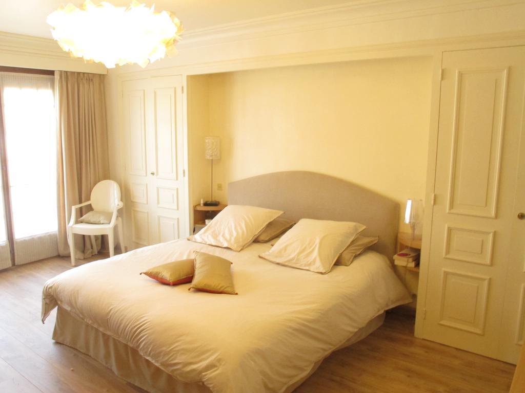 La Maison De Concise (Adults Only) โทนง-เลส์-แบงส์ ภายนอก รูปภาพ